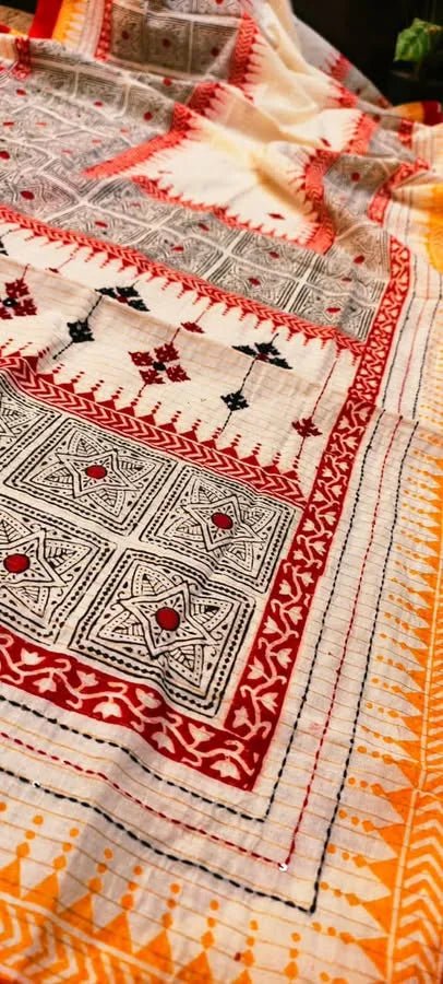 Beige Bengal Handloom Cotton Applique Saree - Saree Bengal Handloom Cotton Applique Handblock Beige Pujo Edit Festive S11209 - Saree - Aakritee - S11209