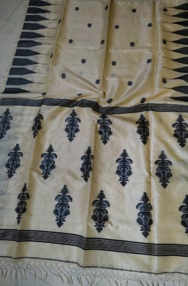 Beige Gachi Tussar Jamdani Saree - Saree Pure Handloom Gachi By Gachi Tussar Jamdani Beige Festive Pujo Edit Diwali S11219 - Saree - Aakritee - S11219