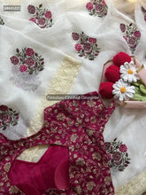 Saree Chiffon Georgette Floral Embroidery White Festive Party Wear S10903 - Saree - Aakritee - S10903