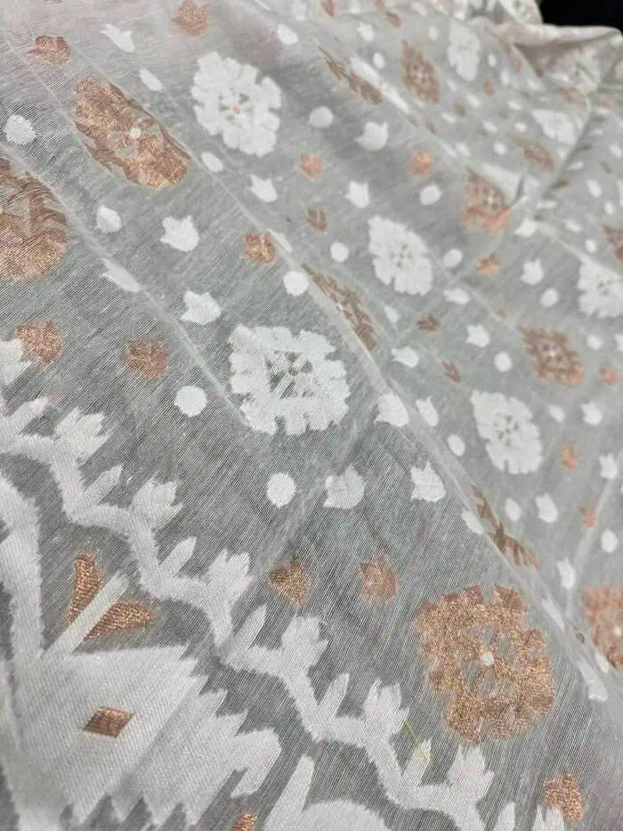 Saree_soft_bengal_jamdani_offwhite_copper zari_festive_durga pujo_S10819 - Saree - Aakritee - S10819