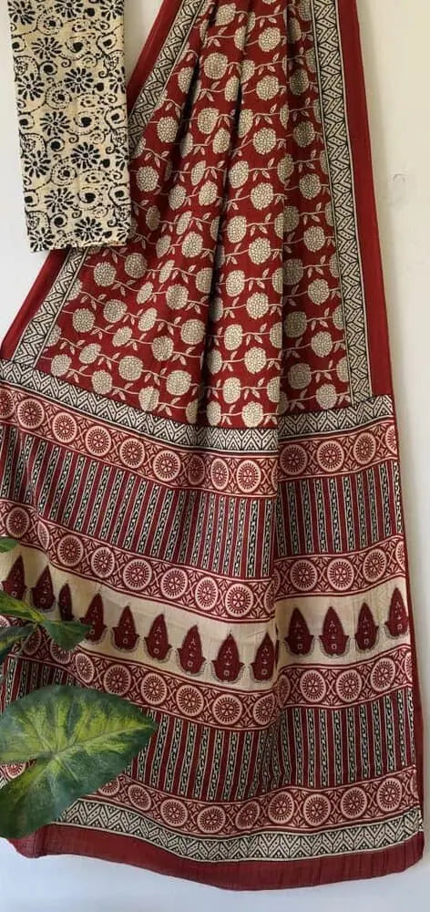 Maroon Linen Saree - Saree Cotton Linen Handblock Casual Pujo Edit Maroon S11145