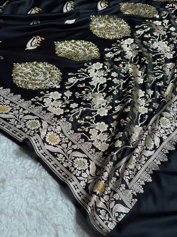 Black Mashru Saree S11166 - Aakritee Fashion