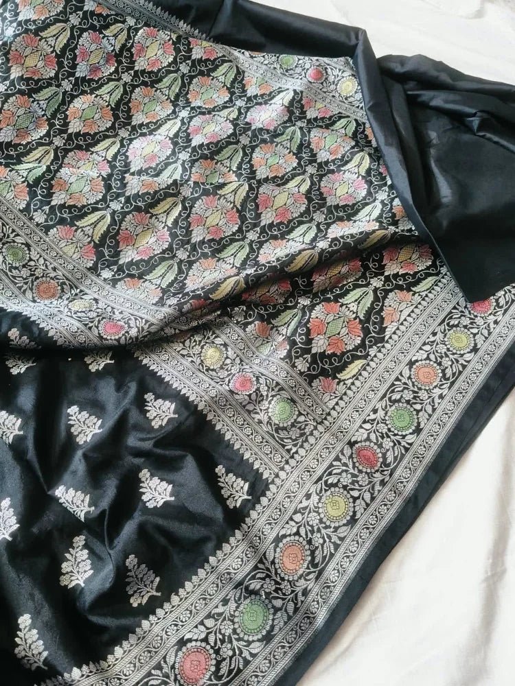 Black Mashru Banarasi Saree - Saree Mashru Banarasi Black Festive Diwali Traditional S11255 - Saree - Aakritee - S11255