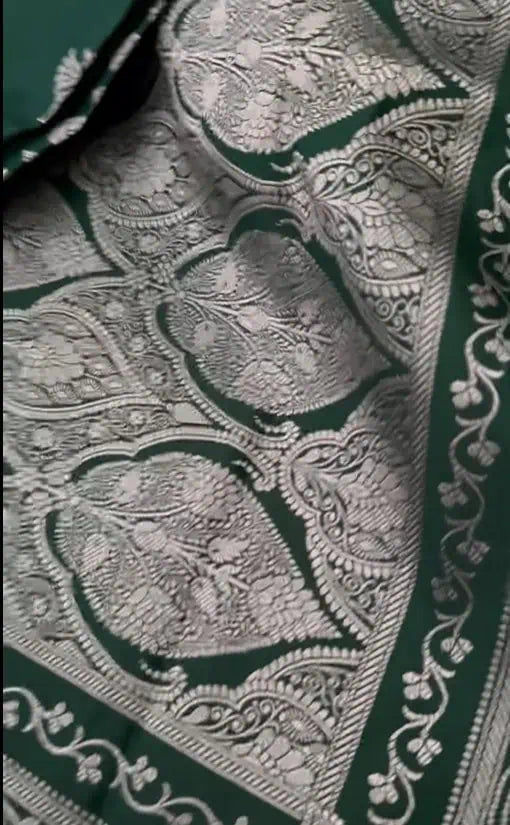 Green Silk Saree - Mushroo Silk Banarasi Festive Traditional Wedding Forest Green S11071 - Saree - Aakritee - S11071