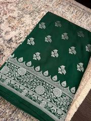 Green Silk Saree - Mushroo Silk Banarasi Festive Traditional Wedding Forest Green S11071 - Saree - Aakritee - S11071