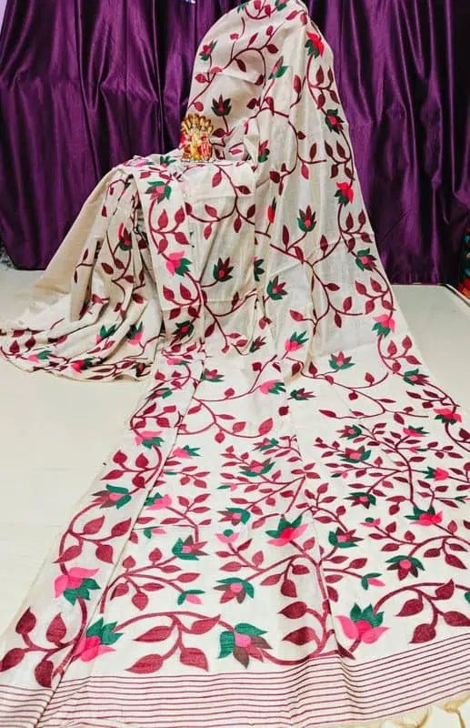 Off White Tantuja Saree, Cotton Silk, Floral Jamdani - Saree - Aakritee - S10625