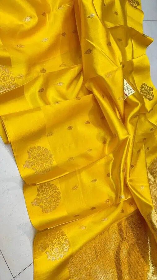 Pure Handloom Mango Silk Saree Ð Yellow Festive Party Wear, S10887 - Saree - Aakritee - S10887