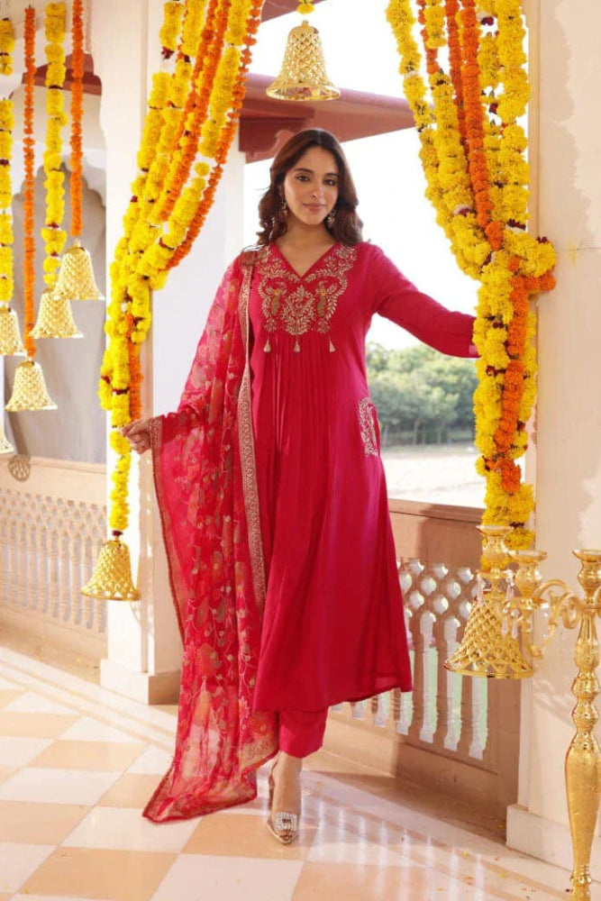 Red Georgette Embroidered Salwar/Kurtis Suit for Festive Wear - Salwar/Kurtis suit - Aakritee - SS00012